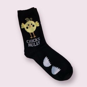 “Chicks Rule” Women’s Socks